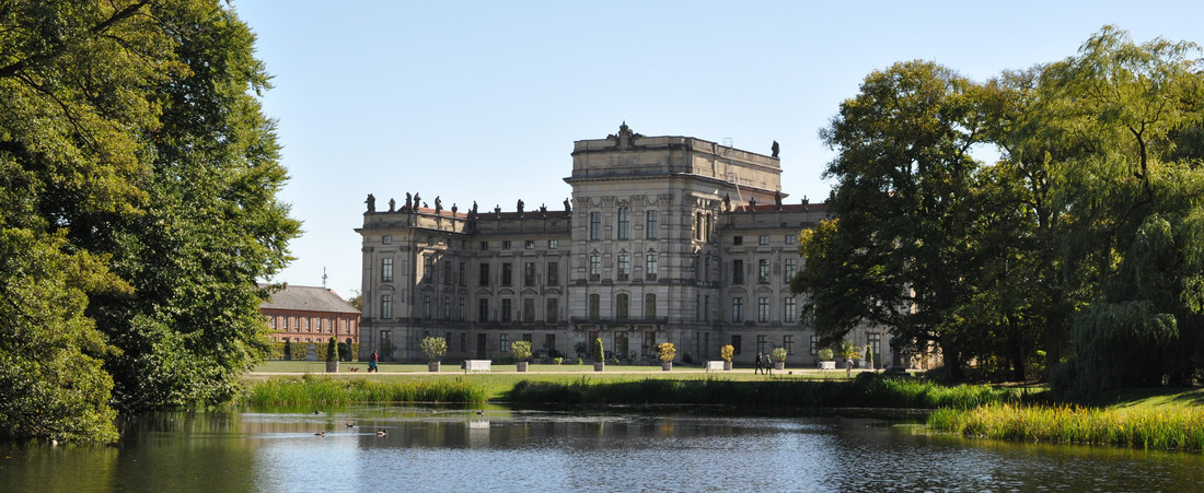 Schloss Ludwigslust mit See